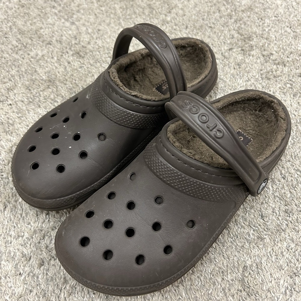 Crocs Fuzzy Lined Clogs Men's 7 Women's 9 Brown Slip On Comfort Shoes